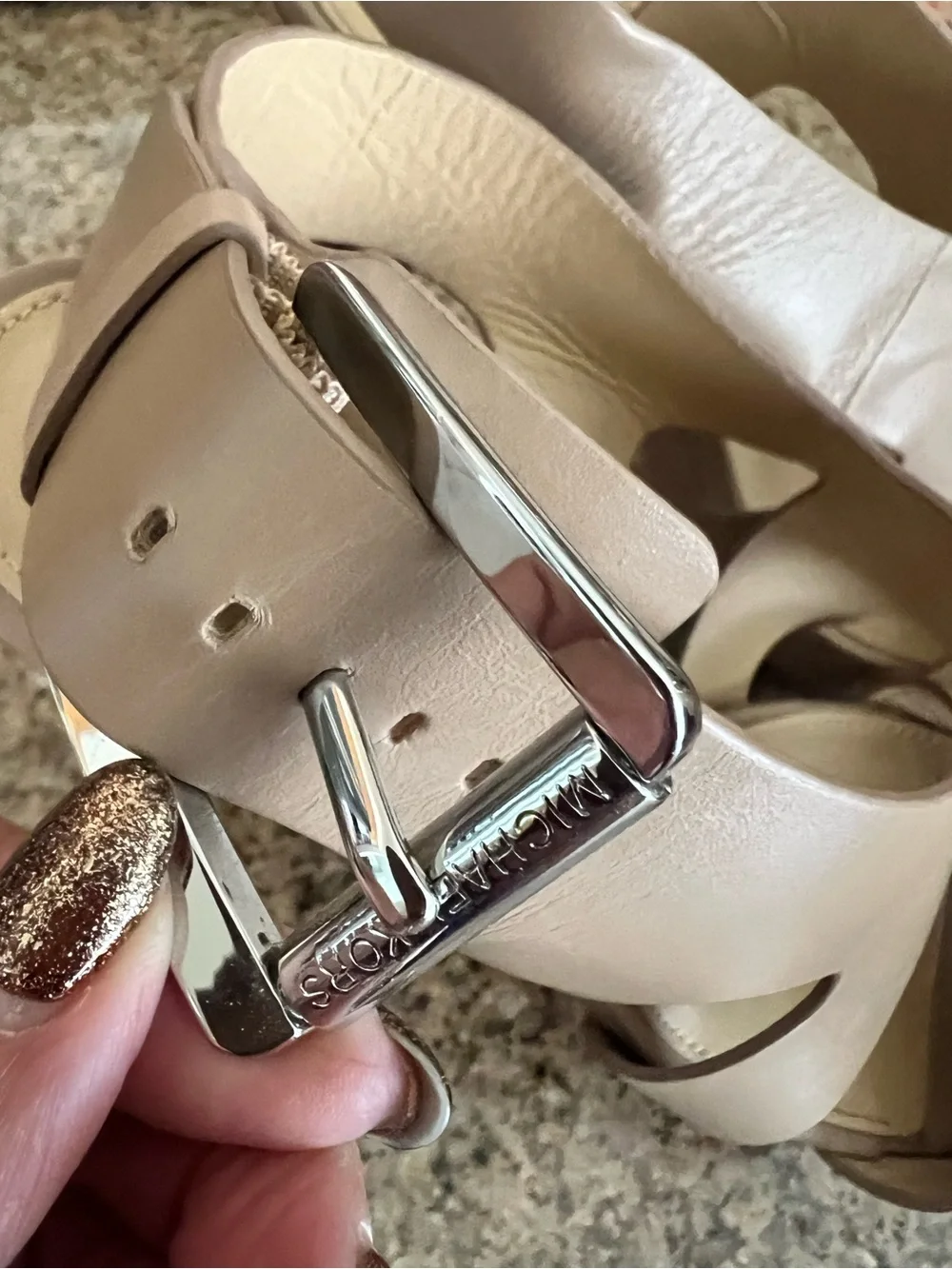 MICHAEL Michael Kors Carla Nude Leather Platform Sandals Heels Size 8M